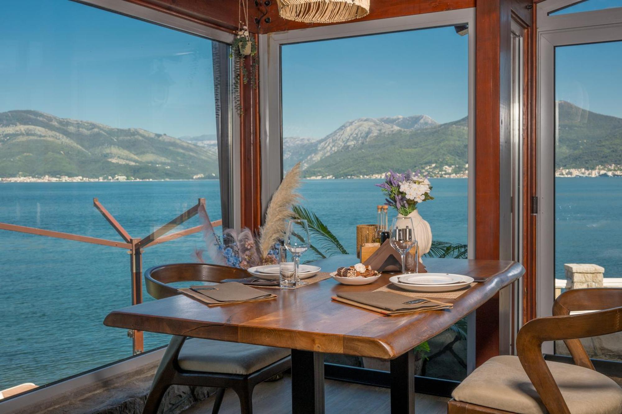 Luxury Sea Residence By Kristina Tivat Eksteriør billede